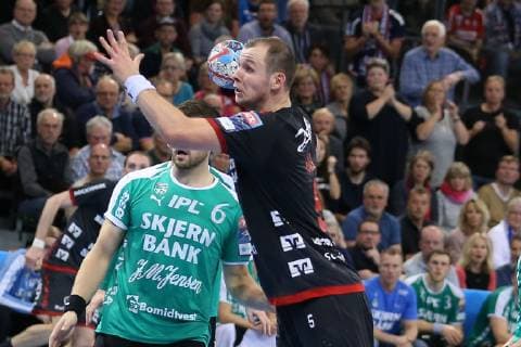 SG Flensburg Handewitt vs Skjern Handbold Handball EHF Champions League Group Phase 04 11 18 Simon Hald Jensen SG Flensburg Handewitt 05 xmmkx