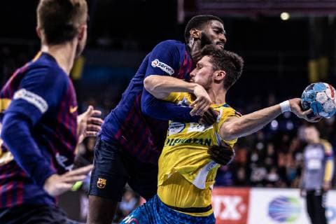 November 4, 2018 - Barcelona, Barcelona, Spain - Alex Dujshebaev, 10 of PGE Vive Kielce in actions during VELUX EHF Champions League match between FC Barcelona Barca Lassa and PGE Vive Kielce on November 04, 2018 at Palau Blaugrana, in Barcelona, Spain, Handball: VELUX EHF Champions League - Fc Barcelona Lassa v PGE Vive Kielce. - ZUMAa181 20181104_zaa_a181_094 Copyright: xAFP7x