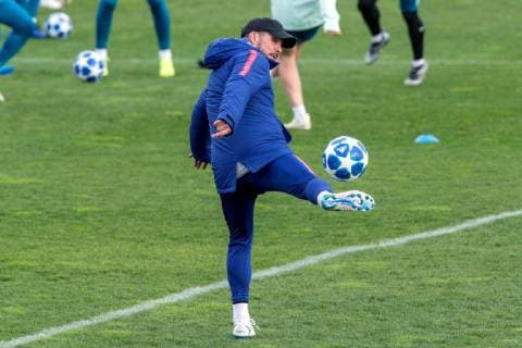 Atletico Madrid s head coach Diego Simeone leads a training session of the team at the Wanda Sports City in Madrid, Spain, 05 November 2018, on the eve of a UEFA Champions League soccer match between Atletico Madrid and Borussia Dortmund at the Wanda Metropolitan stadium in Madrid. Atletico Madrid training session !ACHTUNG: NUR REDAKTIONELLE NUTZUNG!  Copyright: xRodrigoxJiménezx GRAF1990 20181105-636770364999763135