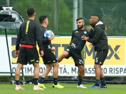November 5, 2018 - Naples, Italy - SSC Napoli training : UEFA Champions League Group C .Mario Rui with Lorenzo Insigne and Allan Loudeiro of Napoli at Center of Castel Volturno in Naples, Italy on November 5, 2018. SSC Napoli Training Session And press conference PK Pressekonferenz  - ZUMAn230 20181105_zaa_n230_139 Copyright: xMatteoxCiambellix