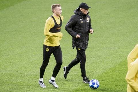 Borussia Dortmund coach Lucien Favre and Lukasz Piszczek during training session the day before UEFA Champions League match between Atletico de Madrid and Borussia Dortmund at Wanda Metropolitano in Madrid, Spain.November 05, 2018.  (4805031)