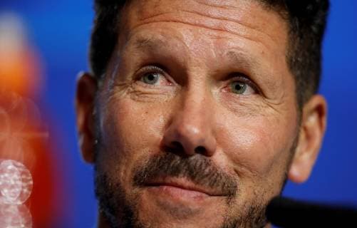 Atletico de Madrid s head coach Diego Simeone delivers a press conference PK Pressekonferenz a day before the UEFA Champions League match against Borussia Dortmund, in Madrid, Spain, 05 November 2018. Atletico de Madrid s press conference in Madrid !ACHTUNG: NUR REDAKTIONELLE NUTZUNG!  Copyright: xJavierxLopezxHernandezx GRAF2114 20181105-636770475194838129