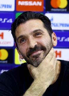 November 5, 2018 - Naples, Italy - Psg press conference PK Pressekonferenz : UEFA Champions League .Gianluigi Buffon of Paris Saint-Germain at San Paolo Stadium in Naples, Italy on November 5, 2018. Psg Press Conference  - ZUMAn230 20181105_zaa_n230_271 Copyright: xMatteoxCiambellix