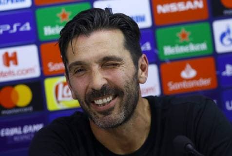 November 5, 2018 - Naples, Italy - Psg press conference PK Pressekonferenz : UEFA Champions League .Gianluigi Buffon of Paris Saint-Germain at San Paolo Stadium in Naples, Italy on November 5, 2018. Psg Press Conference  - ZUMAn230 20181105_zaa_n230_274 Copyright: xMatteoxCiambellix