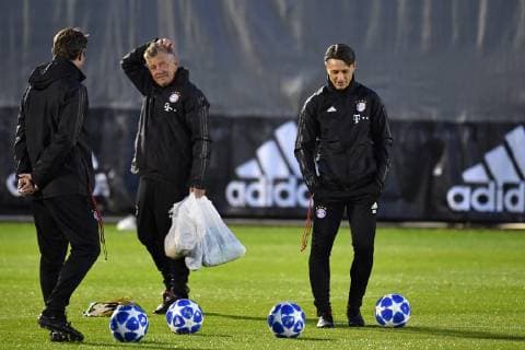 v re Niko KOVAC Trainer Bayern Muenchen Peter HERMANN Co Trainer FCB Robert KOVAC Co Trainer FC Bayern Muenchen Final training FC Bayern Muenchen before the Champions League match against AEK Athens Training grounds at Saebener Strasse Football on 06 11 2018