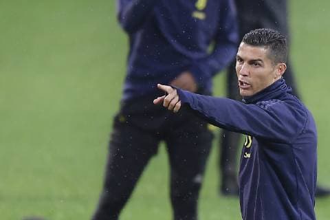 Fußball, CL, Juventus Turin Training Photo LaPresse - Fabio Ferrari November 06, 2018 Turin, Italy soccer Juventus fc session training day before Juventus Fc vs Manchester United ManU - Uefa Champions League 2018 2019 - Allianz Stadium - Group H. In the pic:Cristiano Ronaldo  Copyright: xFabioxFerrari LaPressex