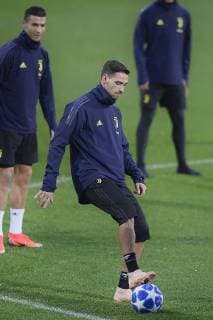 Fußball, CL, Juventus Turin Training Photo LaPresse - Fabio Ferrari November 06, 2018 Turin, Italy soccer Juventus fc session training day before Juventus Fc vs Manchester United ManU - Uefa Champions League 2018 2019 - Allianz Stadium - Group H. In the pic:De Sciglio  Copyright: xFabioxFerrari LaPressex