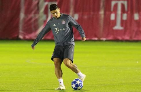 James Rodriguez on the ball Football FC Bayern Munich Final training before the CL game against AEK Athens FC 06 11 2018 DFL UND DFB REGULATIONS PROHIBIT ANY USE OF PHOTOGRAPHS AS IMAGE SEQUENCES AND OR QUASI VIDEO