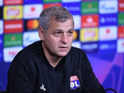 06 11 2018 xmeix Football UEFA Champions League Press Conference Final Training Olympique Lyon TSG 1899 Hoffenheim emspor v l Coach Bruno Genesio Olympique Lyon DFL DFB REGULATIONS PROHIBIT ANY USE OF PHOTOGRAPHS as IMAGE SEQUENCES and or QUASI VIDEO Lyon prio:1