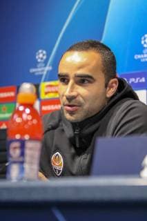 Shakhtar Donetsk press conference PK Pressekonferenz Ismaily Goncalves dos Santos of Shakhtar Donetsk during a press conference at the Etihad Stadium, Manchester Content Not Available For UK Newspapers Copyright: xStevexMcCormickx FIL-12510-0011