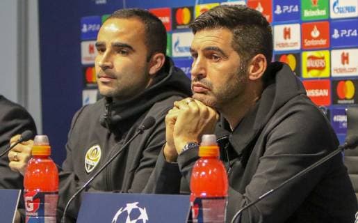 Shakhtar Donetsk press conference PK Pressekonferenz Nuno Campos, manger and Ismaily Goncalves dos Santos of Shakhtar Donetsk during a press conference at the Etihad Stadium, Manchester Content Not Available For UK Newspapers Copyright: xStevexMcCormickx FIL-12510-0007