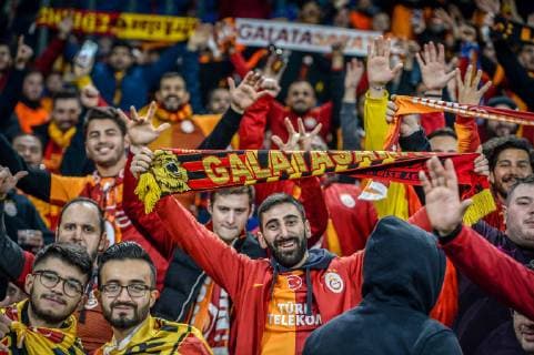 Gelsenkirchen Germany 06 11 2018 UEFA Champions League 2018 19 Season Back Round Group Phase Group D 4 Matchday FC Schalke 04 Galatasaray Istanbul Galatasaray Istanbul fans DeFodi520