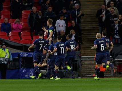 Football - 2017 2018 UEFA Champions League - Group B: Tottenham Hotspur vs. PSV Eindhoven Luuk de Jong (PSV Eindhoven) celebrates after opening the scoring at Wembley Stadium. COLORSPORT DANIEL BEARHAM  csp_tot_psv_061118_