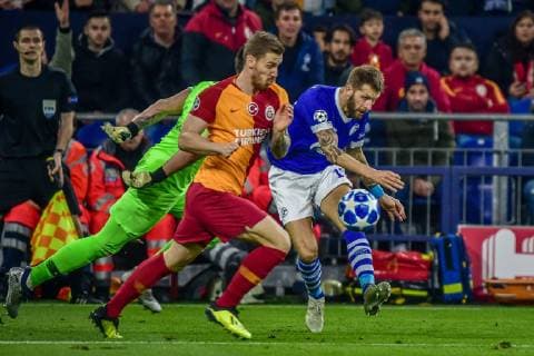 Gelsenkirchen Germany 06 11 2018 UEFA Champions League 2018 19 Season Back Round Group Phase Group D 4 Matchday FC Schalke 04 Galatasaray Istanbul TOR to 1 0 by Guido Burgstaller FC Schalke 04 DeFodi520