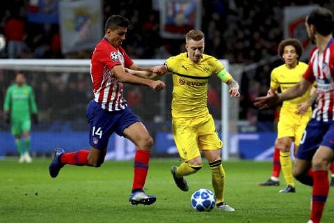 Atletico Madrid s Rodrigo Hernandez (L) vies for the ball with Borussia Dortmund s Marco Reus during a UEFA Champions League group A soccer match between Atletico Madrid and Borussia Dormund at Wanda Metropolitano stadium in Madrid, Spain, 6 November 2018. Atletico Madrid vs Borussia Dortmund !ACHTUNG: NUR REDAKTIONELLE NUTZUNG!  Copyright: xKikoxHuescax GRAF3109 20181106-636771367148395413
