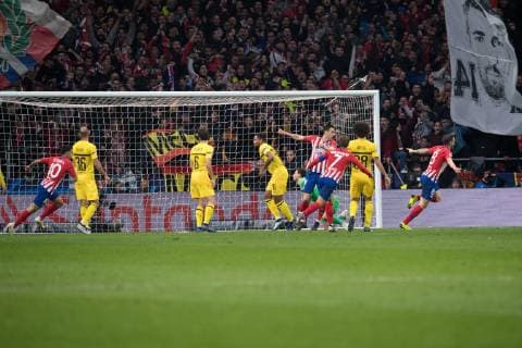 Football Champions League Group Phase 4 Matchday Atletico Madrid Borussia Dortmund on 06 11 2018 at Wanda Metropolitano in Madrid Goal to 1 0 by Saul Niguez Madrid DFL Regulations prohibit any use of photographs as image sequences and or quasi video xMNx