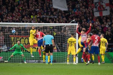 Football Champions League Group Phase 4 Matchday Atletico Madrid Borussia Dortmund on 06 11 2018 at Wanda Metropolitano in Madrid Goal to 1 0 by Saul Niguez Madrid DFL Regulations prohibit any use of photographs as image sequences and or quasi video xMNx