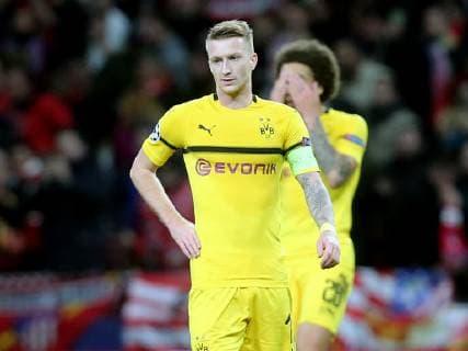 Marco Reus Borussia Dortmund 11 Axel Witsel Borussia Dortmund 28 after the 2 0 Atletico Madrid vs. Borussia Dortmund Football Champions League Group Phase 06 11 2018 Atletico Madrid vs. Borussia Dortmund Football Champions League Group Phase 06 11 2018 Madrid Copyright: xLanger Eibner-Pressefotox EP_HLR