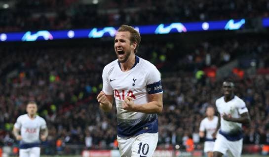 Harry Kane of Tottenham heads the second goal during the UEFA Champions league Group B match at Wembley Stadium, London. Picture date 6th November 2018. Picture credit should read: Nigel French Sportimage EDITORIAL USE ONLY. No use with unauthorised audio, video, data, fixture lists, club league logos or live services. Online in-match use limited to 120 images, no video emulation. No use in betting, games or single club league player publications.