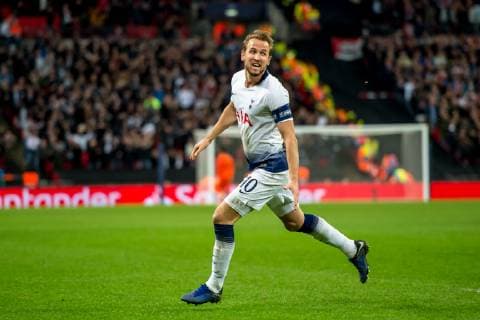 Harry Kane of Tottenham Hotspur celebrates scoring the winning goal the winning goal during the UEFA Champions League Group Stage match between Tottenham Hotspur and PSV Eindhoven at Wembley Stadium, London, England on 6 November 2018. Copyright: xSalvioxCalabresex 21810011