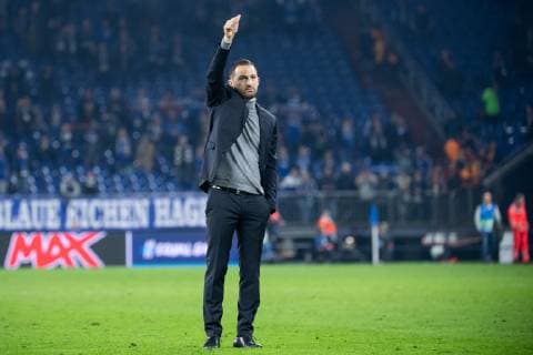 06 11 2018 xkvx Football UEFA Champions League FC Schalke 04 Galatasaray Istanbul emspor v l Coach Domenico Tedesco S04 Schalke 04 celebrates cheers DFL DFB REGULATIONS PROHIBIT ANY USE OF PHOTOGRAPHS as IMAGE SEQUENCES and or QUASI VIDEO Gelsenkirchen