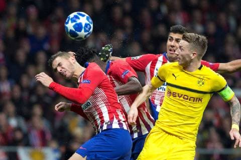 Sport Bilder des Tages Atletico de Madrid s (L-R) Lucas Hernandez, Thomas Partey and Rodrigo Hernandez vie for the ball with Borussia s Marco Reus during the Champions League group A soccer match between Atletico Madrid and Borussia Dormund at Wanda Metropolitano stadium in Madrid, Spain, 6 November 2018. Atletico Madrid vs Borussia Dortmund !ACHTUNG: NUR REDAKTIONELLE NUTZUNG!  Copyright: xRodrigoxJimenezx GRAF3174 20181106-636771440235650725