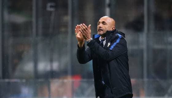 Photo LaPresse - Spada November 06 , 2018 Milan ( Italy ) Soccer Inter vs Barcelona - Champions League - "San Siro Stadium " In the pic: Head Coach Spalletti  Copyright: xSpada LaPressex