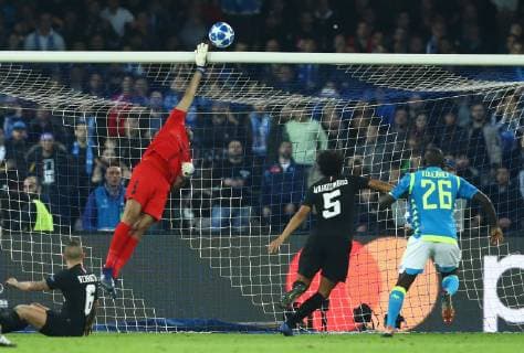 November 6, 2018 - Naples, Italy - SSC Napoli - Paris Saint-Germain : UEFA Champions League Group C .Gianluigi Buffon of Paris Saint-Germain saves on Dries Mertens of Napoli shooti at San Paolo Stadium in Naples, Italy on November 6, 2018. SSC Napoli v Paris Saint-Germain - UEFA Champions League Group C  - ZUMAn230 20181106_zaa_n230_469 Copyright: xMatteoxCiambellix