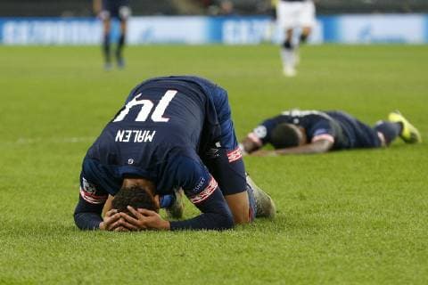 (L-R), Donyell Malen of PSV, Steven Bergwijn of PSV during the UEFA Champions League group C match between Tottenham Hotspur FC and PSV Eindhoven at the Wembley stadium on November 06, 2018 in London, England UEFA Champions League 2018 2019 xVIxVIxImagesx xJeroenxPutmansxIVx 12697761