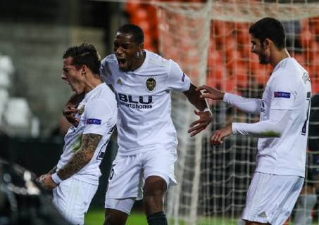 Santi Mina goal during the UEFA Champions League football match between Valencia CF and BSC Young Boys on November 7, 2018 at Mestalla stadium in Valencia, Spain.  xCarlaxCortesx xValenciaxCFxvsxBSCxYoungxBoysx