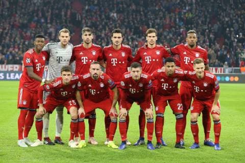 Team photo l r back row David Alaba 27 FC Bayern Muenchen Manuel Neuer 1 FC Bayern Muenchen Javi Martinez 8 FC Bayern Muenchen Mats Hummels 5 FC Bayern Muenchen Leon Goretzka 18 FC Bayern Muenchen Jerome Boateng 17 FC Bayern Muenchen l r front row Thomas Mueller 25 FC Bayern Muenchen Franck Ribery 7 FC Bayern Muenchen Robert Lewandowski 9 FC Bayern Muenchen Serge Gnabry 22 FC Bayern Muenchen Joshua Kimmich 32 FC Bayern Muenchen FC Bayern Muenchen vs. AEK Athens Soccer Preliminary Round Champions League 07 11 2018 Muenchen Bayern Germany Copyright: xkolbert-press ChristianxKolbertx