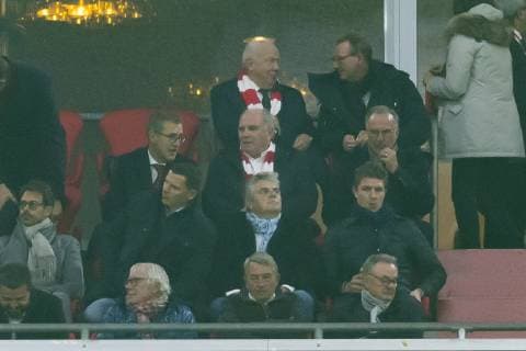 GER UEFA CL FC Bayern Muenchen GER vs AEK Athens GRC 07 11 2018 Allianz Arena Muenchen GER UEFA CL FC Bayern Muenchen GER vs AEK Athens GRC Group E UEFA regulations prohibit any use of photographs as image sequences and or quasi video in picture Uli Hoeness President FCB Karl Heinz Rummenigge CEO FCB nordphotox xStraubmeier nph00004
