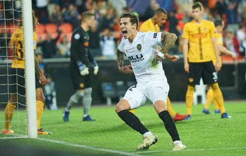 November 7, 2018 - Valencia, Valencia, Spain - Santi Mina of Valencia CF celebrates a goal during the UEFA Champions League group H match between Valencia FC and Young Boys at Mestalla Stadium on November 7, 2018 in Valencia, Spain Valencia v Young Boys - Uefa Champions League  - ZUMAn230 20181107_zaa_n230_445 Copyright: xMariaxJosexSegoviax