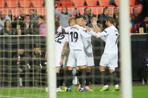 November 7, 2018 - Valencia, Valencia, Spain - Valencia CF players celebrates a goal during the UEFA Champions League group H match between Valencia FC and Young Boys at Mestalla Stadium on November 7, 2018 in Valencia, Spain Valencia v Young Boys - Uefa Champions League  - ZUMAn230 20181107_zaa_n230_457 Copyright: xMariaxJosexSegoviax