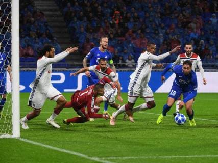 07 11 2018 xmeix Football UEFA Champions League Olympique Lyon TSG 1899 Hoffenheim emspor v l Chance of Ishak Belfodil TSG 1899 Hoffenheim vs Olympique Lyons Anthony Lopes Olympique Lyons Marcelo Olympique Lyons Jeremy Morel DFL DFB REGULATIONS PROHIBIT ANY USE OF PHOTOGRAPHS as IMAGE SEQUENCES and or QUASI VIDEO Lyon prio:1