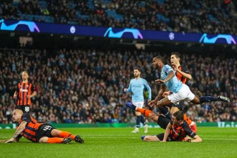 Raheem Sterling of Man City watches on as his shot hits the back of the net for Man City s third goal during the UEFA Champions League group match between Manchester City and Shakhtar Donetsk at the Etihad Stadium, Manchester, England on 7 November 2018. Copyright: xPRiMExMediaxImagesx PMI-2381-0017