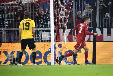Goal for the 2 0 Robert Lewandowski FC Bayern Munich Goal celebration Champions League CL Group phase FC Bayern Munich FCB vs AEK Athens 07 11 2018 DFL REGULATIONS PROHIBIT ANY USE OF PHOTOGRAPHS AS IMAGE SEQUENCES AND OR ORQUASI VIDEO FC Bayern Munich FCB vs AEK Athens