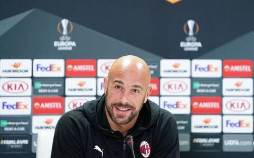 Photo LaPresse - Spada November 07 , 2018 Sevilla ( Spain ) Soccer A.C. Milan - Season 2018-2019 press conference PK Pressekonferenz Gennaro Gattuso , Pepe Reina Betis Siviglia vs Milan In the pic: Pepe Reina  Copyright: xSpada LaPressex