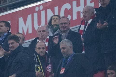07 11 2018 xkvx Football UEFA Champions League FC Bayern Muenchen AEK Athens emspor v l President Uli Hoeness FC Bayern Muenchen Karl Heinz Rummenigge FC Bayern Muenchen cheer celebrate cheers DFL DFB REGULATIONS PROHIBIT ANY USE OF PHOTOGRAPHS as IMAGE SEQUENCES and or QUASI VIDEO Munich