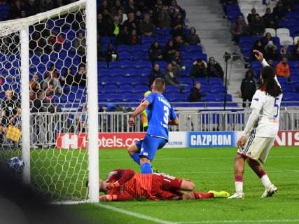 07 11 2018 xmeix Football UEFA Champions League Olympique Lyon TSG 1899 Hoffenheim emspor v l Match to 2 2 by Pavel Kaderabek TSG 1899 Hoffenheim vs Olympique Lyons Anthony Lopes DFL DFB REGULATIONS PROHIBIT ANY USE OF PHOTOGRAPHS as IMAGE SEQUENCES and or QUASI VIDEO Lyon prio:1