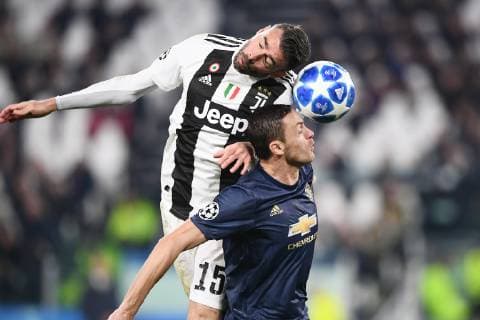 Mg Torino 07 11 2018 - Champions League Juventus Manchester United ManU foto Matteo Gribaudi Image nella foto: Nemanja Matic-Andrea Barzagli 
