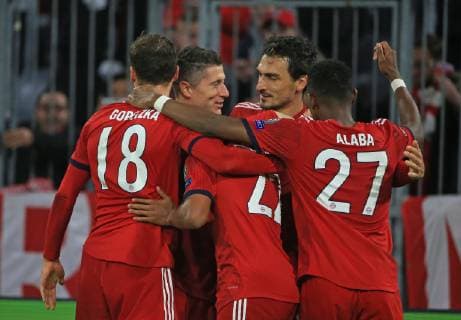 07 11 2018 Champions League FC Bayern vs AEK Athens Allianz Arena Munich Soccer Sport in picture FCB Jubel to 2 0 Leon Goretzka FCB Robert Lewandowski FCB Joshua Kimmich FCB Mats Hummels FCB and David Alaba FCB DFL REGULATIONS PROHIBIT ANY USE OF PHOTOGRAPHS AS IMAGE SEQUENCES AND OR QUASI VIDEO