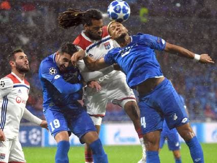 07 11 2018 xmeix Soccer UEFA Champions League Olympique Lyon TSG 1899 Hoffenheim emspor v l Olympique Lyons Lucas Tousart Ishak Belfodil TSG 1899 Hoffenheim Olympique Lyons Jason Denayer Joelinton TSG 1899 Hoffenheim DFL DFB REGULATIONS PROHIBIT ANY USE OF PHOTOGRAPHS as IMAGE SEQUENCES and or QUASI VIDEO Lyon prio:1