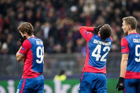 (181108) -- MOSCOW, Nov. 8, 2018 (Xinhua) -- CSKA Moskva s Georgi Schennikov (C) reacts during the UEFA Champions League Group G match between Roma and CSKA Moskva in Moscow, Russia, Nov. 7, 2018. Roma won 2-1. (Xinhua Wu Zhuang) (SP)RUSSIA-MOSCOW-SOCCER-UEFA CHAMPIONS LEAGUE 