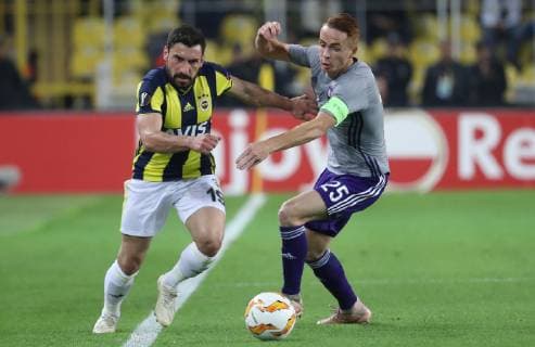 Fenerbahce s Sener Ozbayrakli and Anderlecht s Adrien Trebel fight for the ball during the match between Belgian soccer team RSC Anderlecht and Turkish team Fenerbahce, Thursday 08 November 2018 in Istanbul, Turkey, on day four of the UEFA Europa League group stage, in group D. VIRGINIExLEFOUR  x05464177x