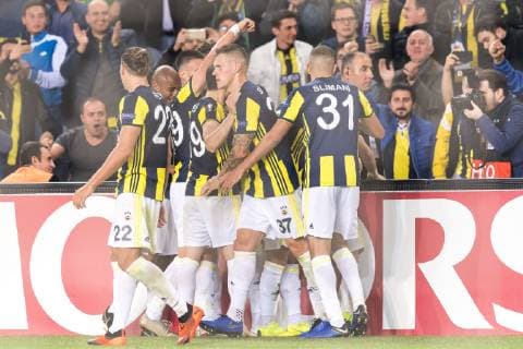 Fenerbahce celebrate the goal of Andre Ayew of Fenerbahce SK during the UEFA Europa League group D match between Fenerbahce AS and RSC Anderlecht at the Sukru Saracoglu Stadium on November 08, 2018 in Istanbul, Turkey UEFA Europa League 2018 2019 xVIxVIxImagesx xGerritxvanxKeulenxIVx 12711970