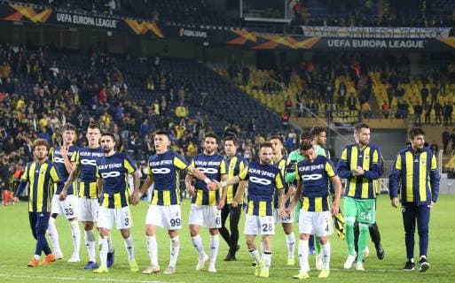 Fenerbahce players celebrates victory after the UEFA Europa League groupD match between Fenerbahce and Anderlecht at Ulker Stadium in Istanbul , Turkey on November 08 , 2018. 