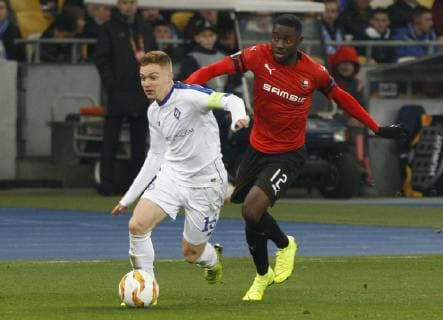 November 8, 2018 - Kiev, Ukraine - VIKTOR TSYGANKOV (L) of Dynamo and JAMES LEA SILIKI (R) of Rennes in action during the UEFA Europa League, second leg soccer match between Rennes and Dynamo Kyiv, at the Olimpiyskiy stadium in Kiev, Ukraine, on 08 November, 2018. Rennes vs Dynamo Kyiv, the UEFA Europa League soccer match - ZUMAg194 20181108_zap_g194_002 Copyright: xSergxGlovnyx