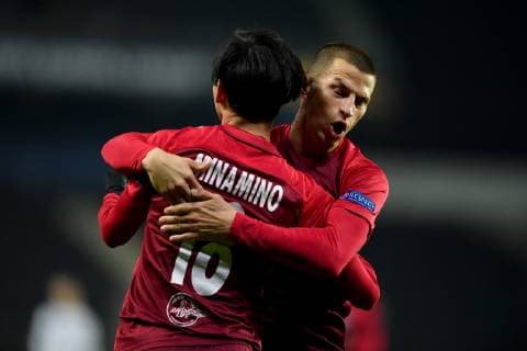 SOCCER - UEFA EL, Rosenborg vs RBS TRONDHEIM,NORWAY,08.NOV.18 - SOCCER - UEFA Europa League, group stage, Rosenborg BK vs Red Bull Salzburg. Image shows the rejoicing of Takumi Minamino and Stefan Lainer (RBS). GEPAxpictures xFlorianxErtl
