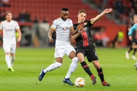 Bayer 04 Leverkusen vs. FC Zurich Europa League Group Phase 08 11 2018 Dominik Kohr Bayer 04 Leverkusen 21 in duel against Umaru Bangura FC Zurich 17 at the Europa League match between Bayer 04 Leverkusen and FC Zurich on 08 11 2018 Leverkusen NRW Germany BayArena